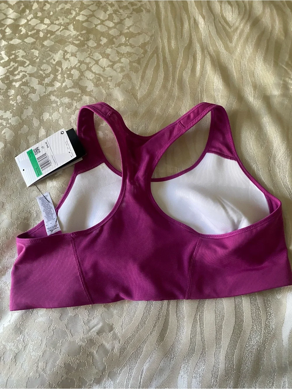 Nike Women's Swoosh Medium-Support Padded Sports Bra